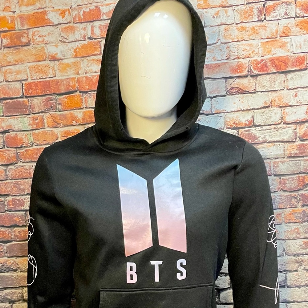 BTS hoodie sweatshirt size s